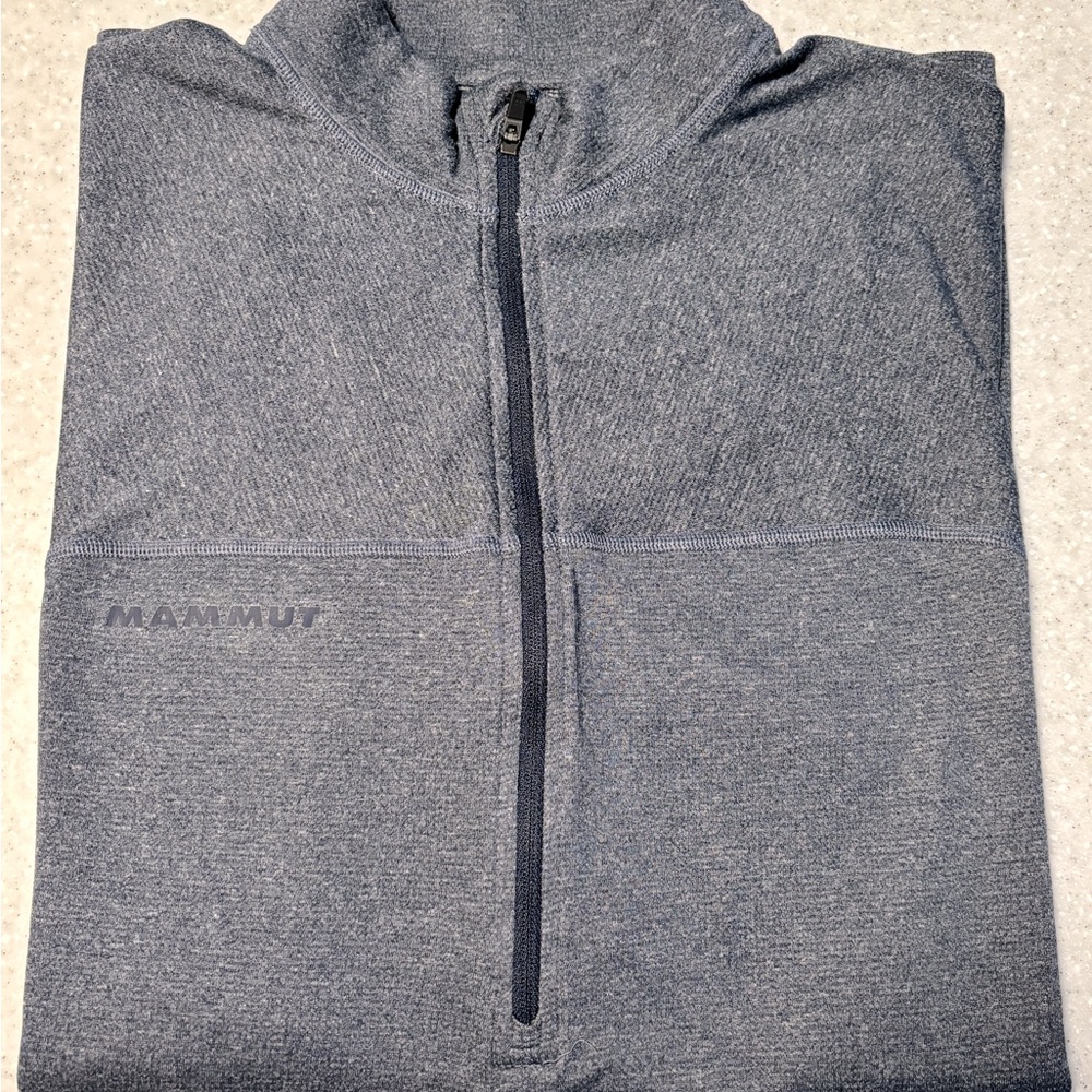 Mammut Mens Half Zip Pullover size Medium
